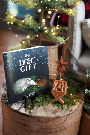 - The Light Gift - A Messiah Manger Storybook